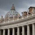 O Papa deve voltar ao Vaticano neste sábado